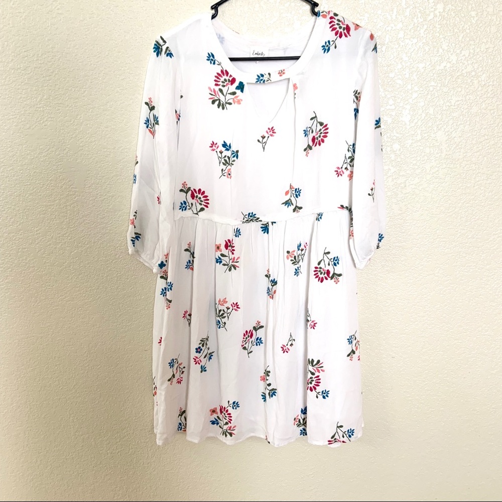 Emberley 3/4 sleeve A-line White Floral Dress S